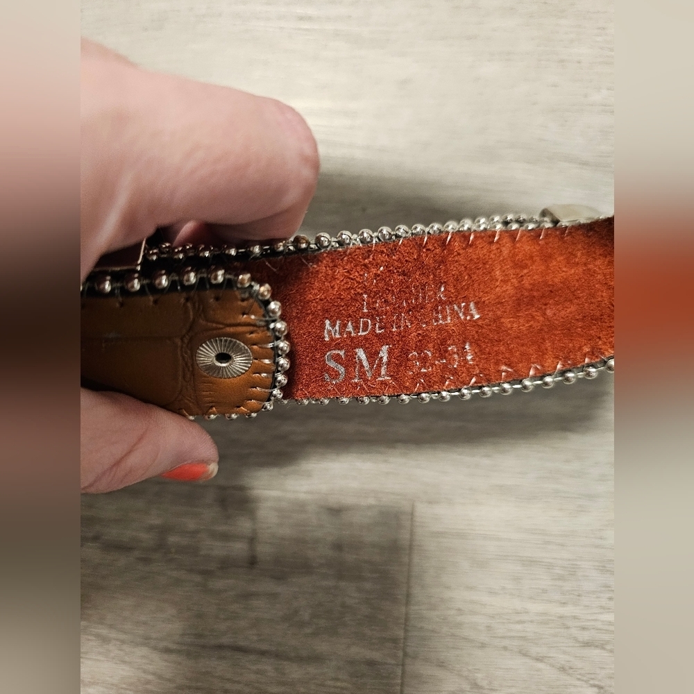 Belt - Picture 3 of 7